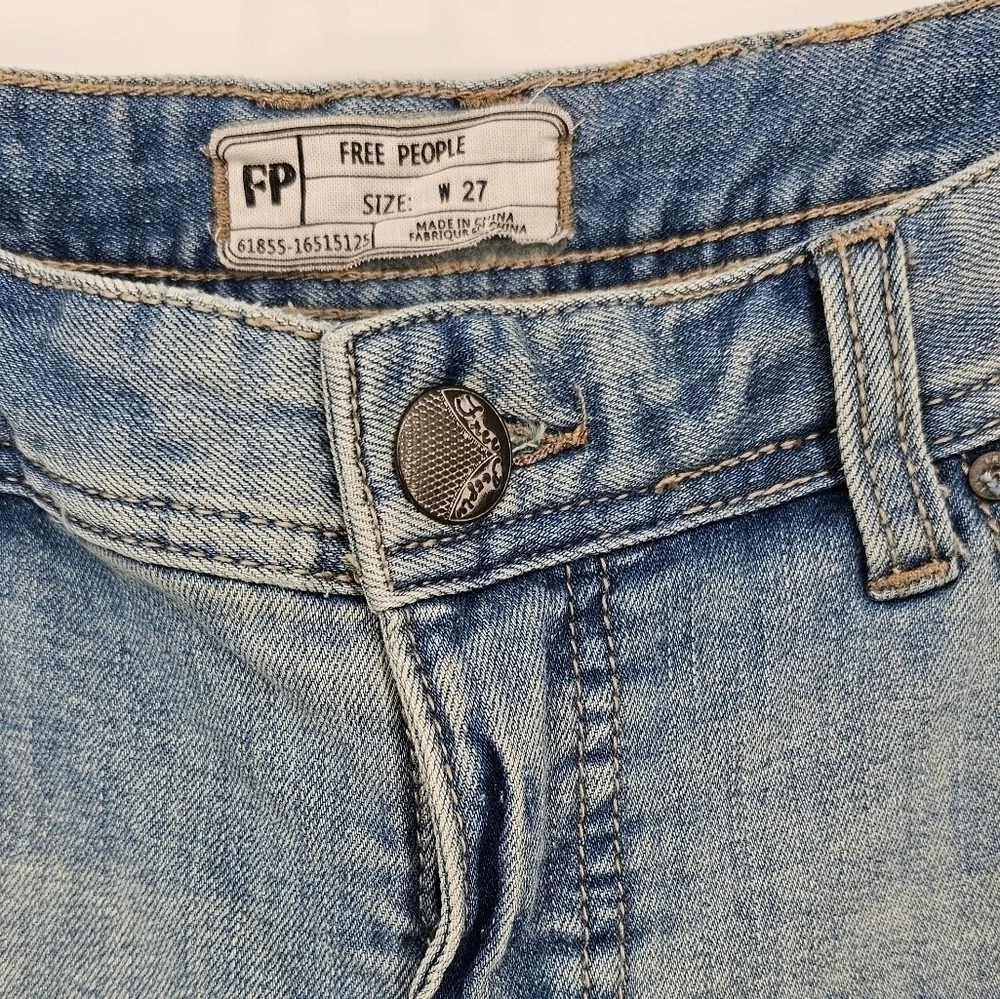 Free People Distressed Skinny Jeans Raw Hem Busted Knee Size‎ 27